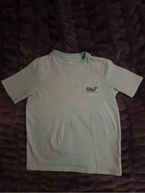 Vineyard Vines Pocket Tee in light aqua blue with Whale Motif youth small